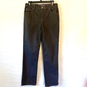 Gloria Vanderbilt Amanda Jeans with Bling on the Back Pockets - Petite